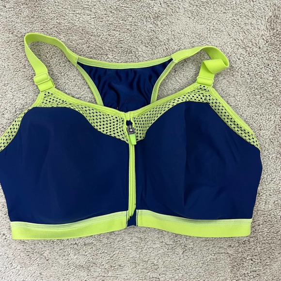 Wacoal Intimates & Sleepwear Wacoal Front Zip Sports Bra Blue Size